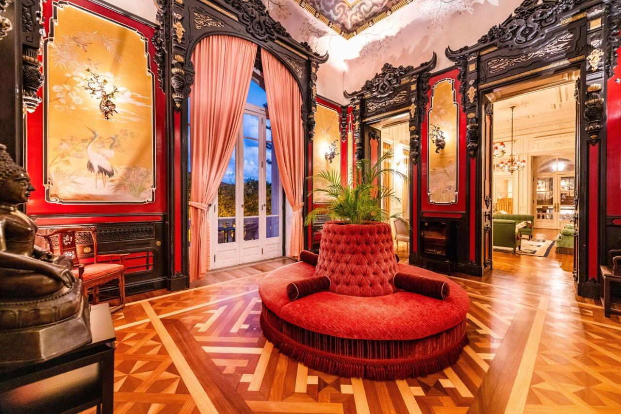 Pestana Palace Lisboa Hotel & National Monument - The Leading Hotels Of The World Exterior foto The lobby of the hotel