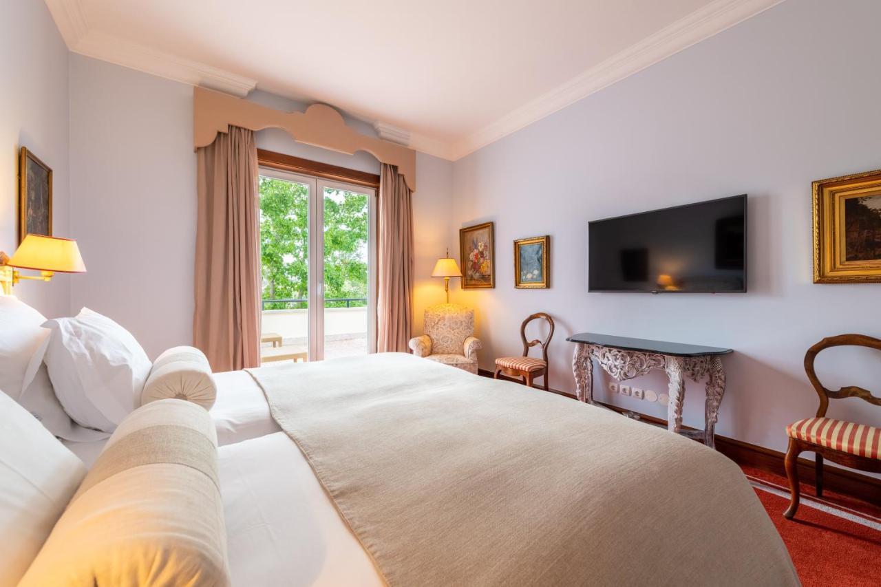Pestana Palace Lisboa Hotel & National Monument - The Leading Hotels Of The World Exterior foto A room at the hotel