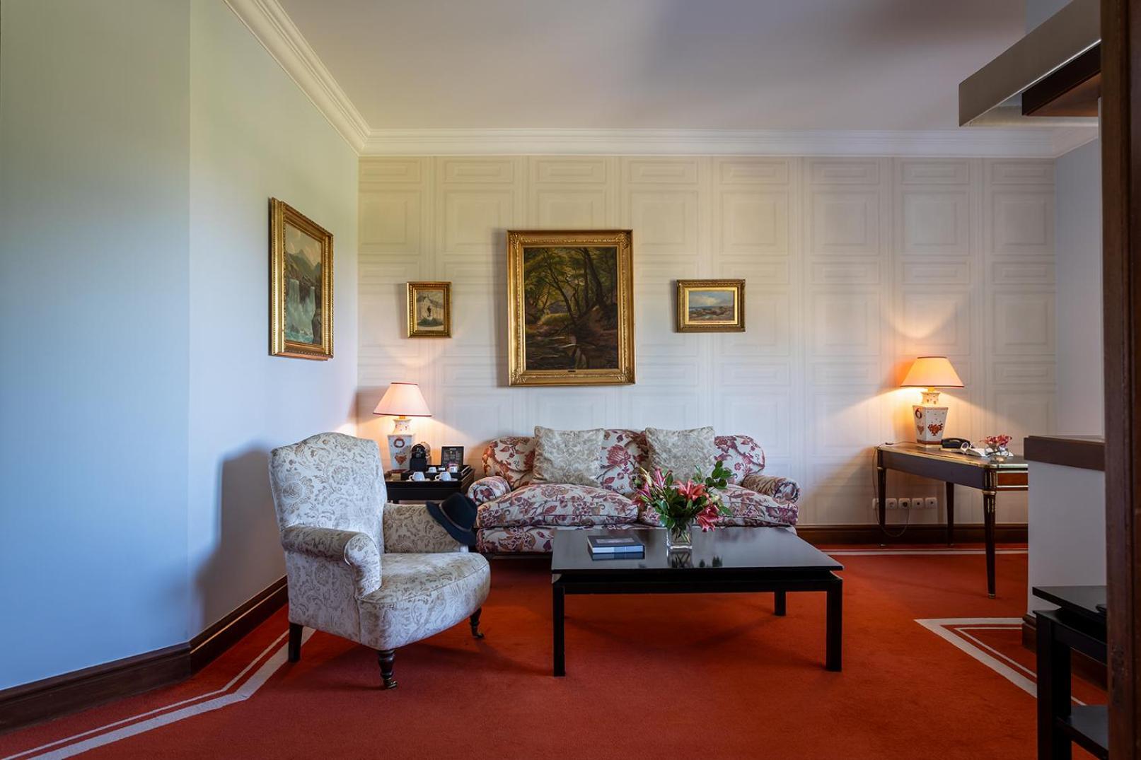 Pestana Palace Lisboa Hotel & National Monument - The Leading Hotels Of The World Exterior foto The living room of the suite