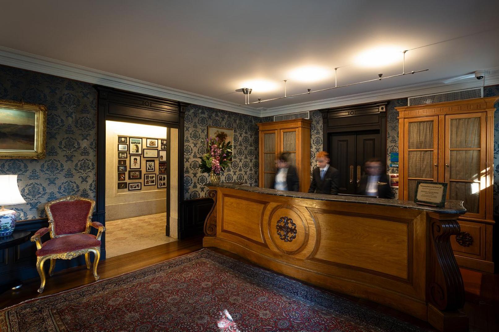 Pestana Palace Lisboa Hotel & National Monument - The Leading Hotels Of The World Exterior foto Reception