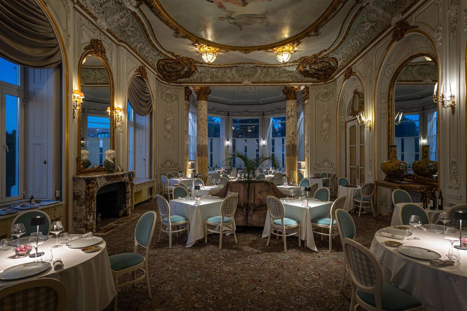 Pestana Palace Lisboa Hotel & National Monument - The Leading Hotels Of The World Exterior foto The restaurant in 2011
